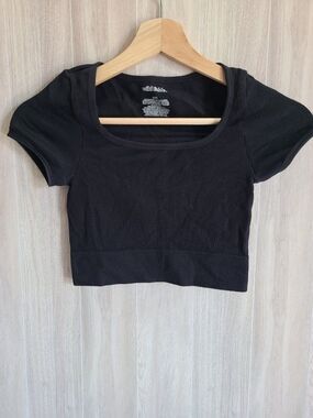 Wild Fable Black Ribbed Crop Top XXS Short Sleeve Stretch Scoop Neck Tee